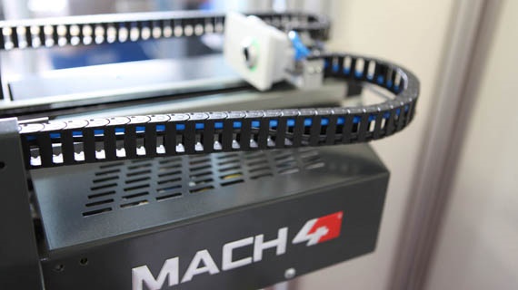 Automatická manipulační zařízení na léky: Mach4