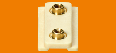 drylin® N low-profile linear carriage of solid plastic